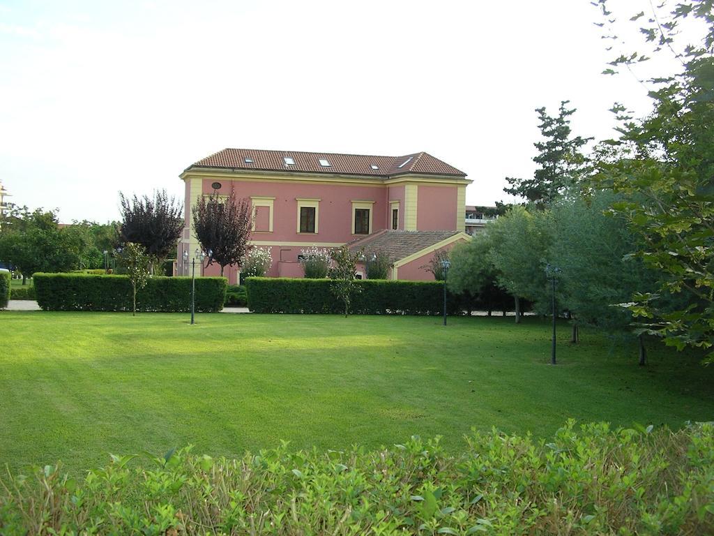Villa Marcello Caserta Eksteriør bilde