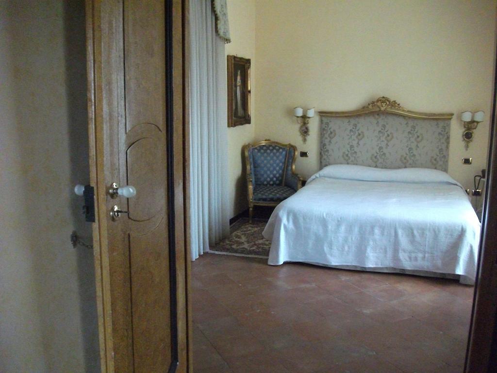 Villa Marcello Caserta Rom bilde